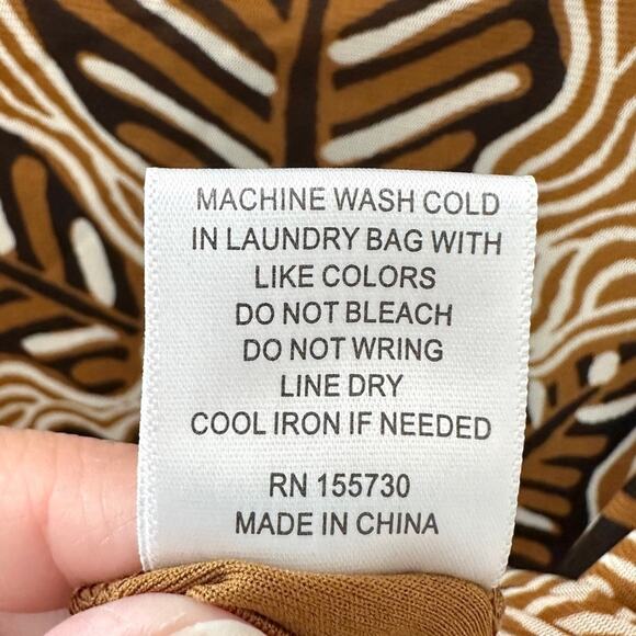 JANE & DELANCEY | Brown Leaf Print Ruffle Sleeve Stretch Blouse NWT | Large - Picture 8 of 8